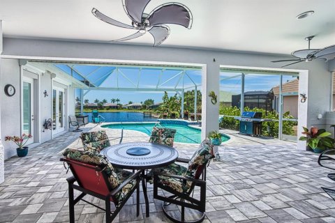 Villa ou maison à vendre à Fort Myers, Floride: 4 chambres, 228.45 m2 № 2416973 - photo 14