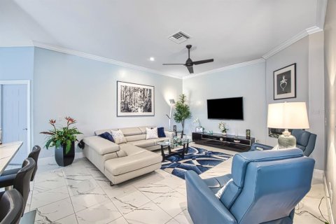 Villa ou maison à vendre à Fort Myers, Floride: 4 chambres, 228.45 m2 № 2416973 - photo 23