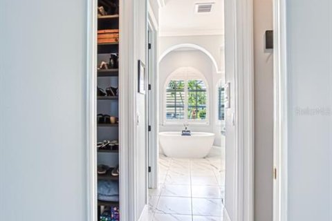 Villa ou maison à vendre à Fort Myers, Floride: 4 chambres, 228.45 m2 № 2416973 - photo 27