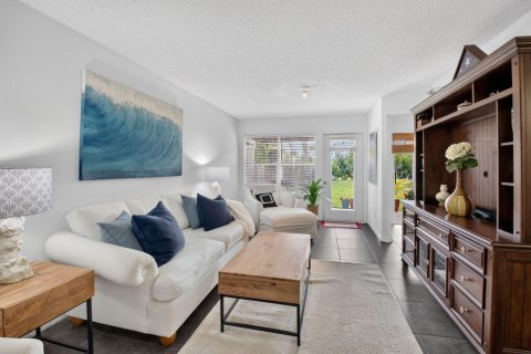 Townhouse in Boca Raton, Florida 3 bedrooms, 148.92 sq.m. № 2254657 - photo 7