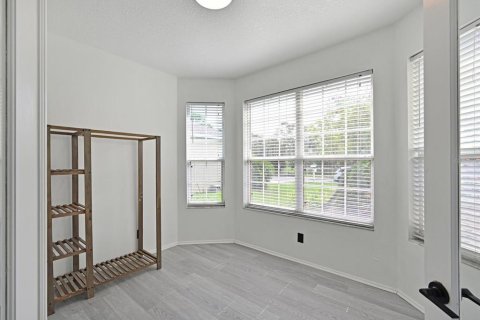 Villa ou maison à vendre à Bradenton, Floride: 3 chambres, 267.47 m2 № 2298562 - photo 8