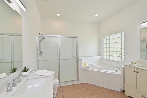 Villa ou maison à vendre à Bradenton, Floride: 3 chambres, 267.47 m2 № 2298562 - photo 23