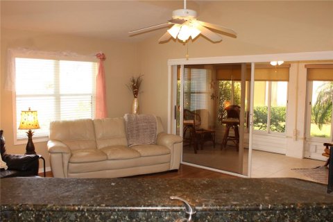 Condominio en alquiler en Palmetto, Florida, 2 dormitorios, 116.41 m2 № 1899618 - foto 8