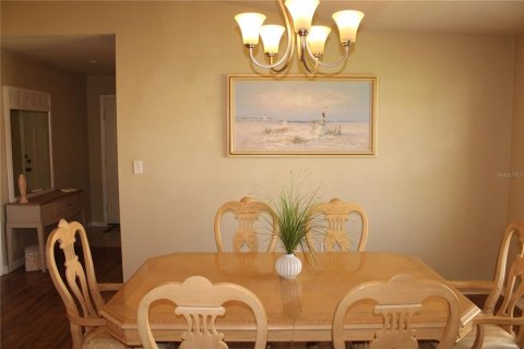 Condominio en alquiler en Palmetto, Florida, 2 dormitorios, 116.41 m2 № 1899618 - foto 4