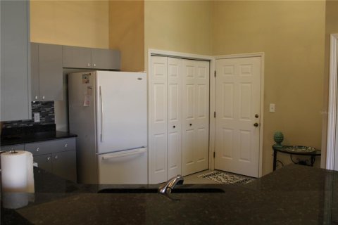 Condominio en alquiler en Palmetto, Florida, 2 dormitorios, 116.41 m2 № 1899618 - foto 2