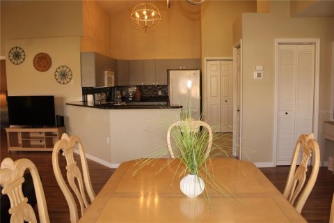 Condominio en alquiler en Palmetto, Florida, 2 dormitorios, 116.41 m2 № 1899618 - foto 5