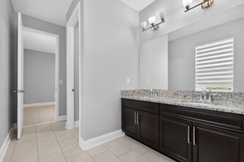Casa en venta en Orlando, Florida, 4 dormitorios, 278.99 m2 № 2110391 - foto 29