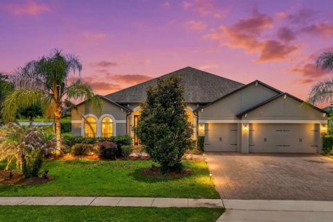 Casa en venta en Orlando, Florida, 4 dormitorios, 278.99 m2 № 2110391 - foto 3