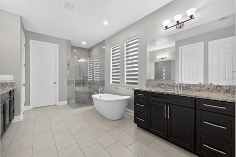 Casa en venta en Orlando, Florida, 4 dormitorios, 278.99 m2 № 2110391 - foto 26