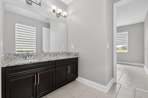 Casa en venta en Orlando, Florida, 4 dormitorios, 278.99 m2 № 2110391 - foto 28