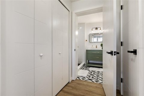 Villa ou maison à vendre à Tampa, Floride: 3 chambres, 118.73 m2 № 2390909 - photo 25