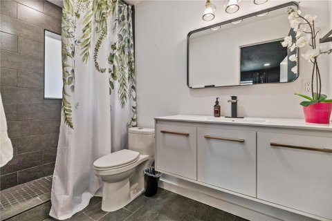 Villa ou maison à vendre à Tampa, Floride: 3 chambres, 118.73 m2 № 2390909 - photo 16