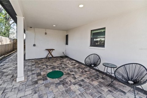 Villa ou maison à vendre à Tampa, Floride: 3 chambres, 118.73 m2 № 2390909 - photo 30