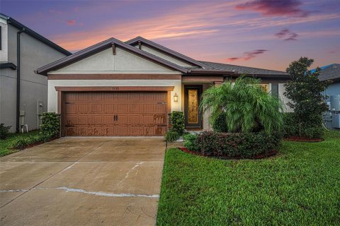 House in Riverview, Florida 3 bedrooms, 199.18 sq.m. № 1917263 - photo 1