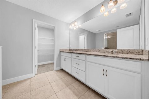 Townhouse in Riverview, Florida 3 bedrooms, 159.42 sq.m. № 2225373 - photo 19