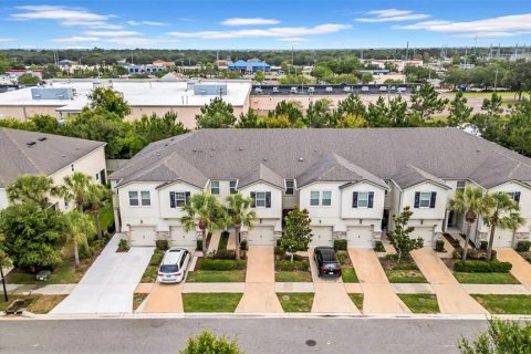 Townhouse in Riverview, Florida 3 bedrooms, 159.42 sq.m. № 2225373 - photo 30