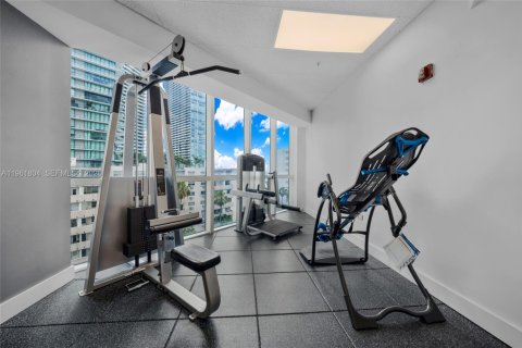 Condo in Miami, Florida, 1 bedroom  № 2026137 - photo 24