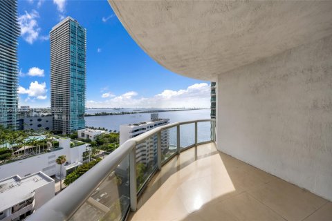 Condo in Miami, Florida, 1 bedroom  № 2026137 - photo 21