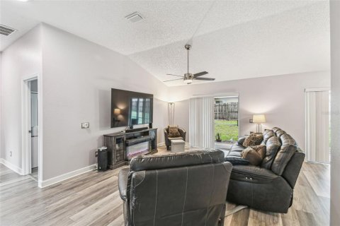 Villa ou maison à vendre à Spring Hill, Floride: 3 chambres, 115.11 m2 № 1820940 - photo 21