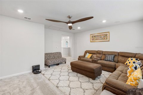 Casa en venta en Land O' Lakes, Florida, 5 dormitorios, 317.35 m2 № 1835519 - foto 28