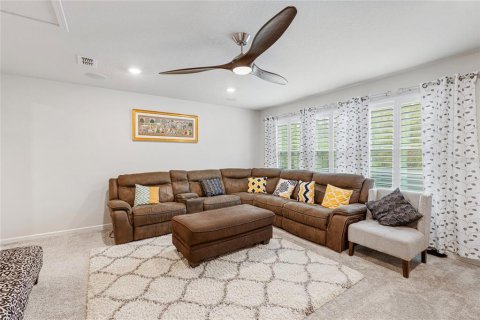Casa en venta en Land O' Lakes, Florida, 5 dormitorios, 317.35 m2 № 1835519 - foto 29
