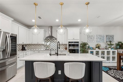 Casa en venta en Land O' Lakes, Florida, 5 dormitorios, 317.35 m2 № 1835519 - foto 16