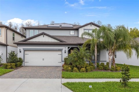 Casa en venta en Land O' Lakes, Florida, 5 dormitorios, 317.35 m2 № 1835519 - foto 1