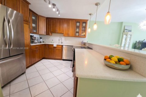 Condo in Aventura, Florida, 1 bedroom  № 2064505 - photo 2