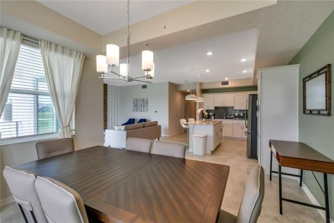 Condo in Kissimmee, Florida, 2 bedrooms  № 1869139 - photo 4