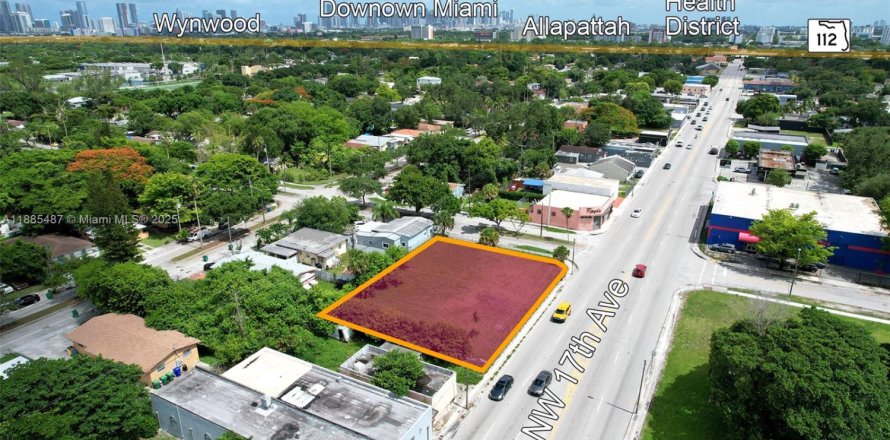 Immobilier commercial à Miami, Floride № 1931683