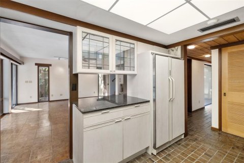 Villa ou maison à vendre à Sarasota, Floride: 2 chambres, 285.58 m2 № 1533595 - photo 19