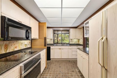 Villa ou maison à vendre à Sarasota, Floride: 2 chambres, 285.58 m2 № 1533595 - photo 17
