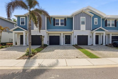 Touwnhouse à Tampa, Floride 3 chambres, 175.03 m2 № 2148519
