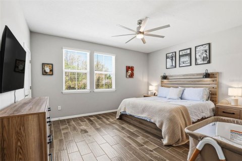 Touwnhouse à louer à Tampa, Floride: 3 chambres, 175.03 m2 № 2148519 - photo 11