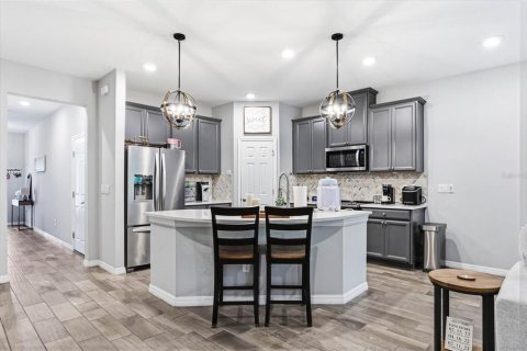 Touwnhouse à louer à Tampa, Floride: 3 chambres, 175.03 m2 № 2148519 - photo 6