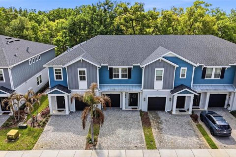 Touwnhouse à louer à Tampa, Floride: 3 chambres, 175.03 m2 № 2148519 - photo 24