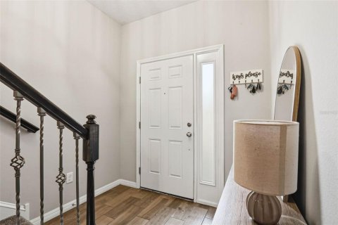 Touwnhouse à louer à Tampa, Floride: 3 chambres, 175.03 m2 № 2148519 - photo 2