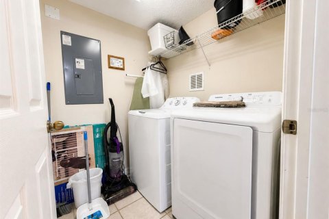 Adosado en venta en Kissimmee, Florida, 3 dormitorios, 119.47 m2 № 2205534 - foto 11