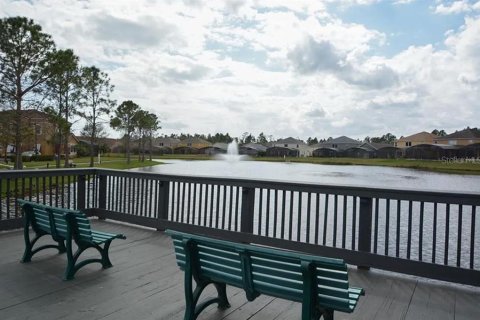 Adosado en venta en Kissimmee, Florida, 3 dormitorios, 119.47 m2 № 2205534 - foto 30