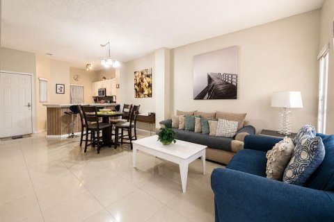 Adosado en venta en Kissimmee, Florida, 3 dormitorios, 119.47 m2 № 2205534 - foto 5