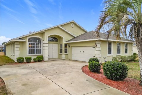 Casa en venta en Ocala, Florida, 3 dormitorios, 239.59 m2 № 1536314 - foto 1