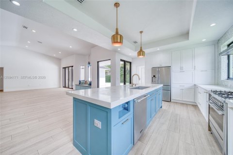 Casa en venta en Palmetto Bay, Florida, 4 dormitorios, 239.69 m2 № 2382780 - foto 10