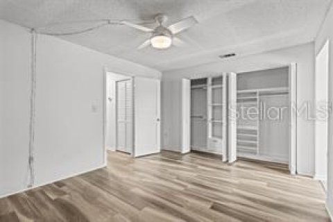 Condo in Saint Petersburg, Florida, 2 bedrooms № 2238171 - photo 16