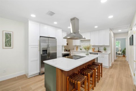Casa en venta en Tampa, Florida, 3 dormitorios, 138.42 m2 № 1886205 - foto 8