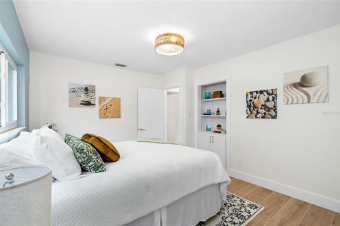 Casa en venta en Tampa, Florida, 3 dormitorios, 138.42 m2 № 1886205 - foto 16