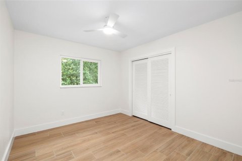 Casa en venta en Tampa, Florida, 3 dormitorios, 138.42 m2 № 1886205 - foto 18