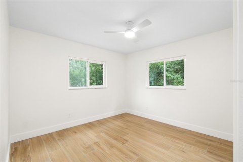 Casa en venta en Tampa, Florida, 3 dormitorios, 138.42 m2 № 1886205 - foto 19