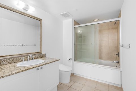 Снять в аренду кондоминиум в Авентура, Флорида 2 спальни, 109.16м2, № 1973436 - фото 14