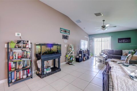 Casa en venta en Spring Hill, Florida, 3 dormitorios, 133.04 m2 № 1649622 - foto 8
