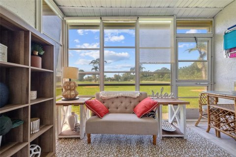 Copropriété à vendre à Lake Suzy, Floride: 2 chambres, 86.12 m2 № 1760575 - photo 17